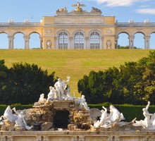 Beč i Parndorf Mala 2