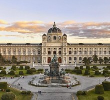 Beč i Parndorf Mala 4