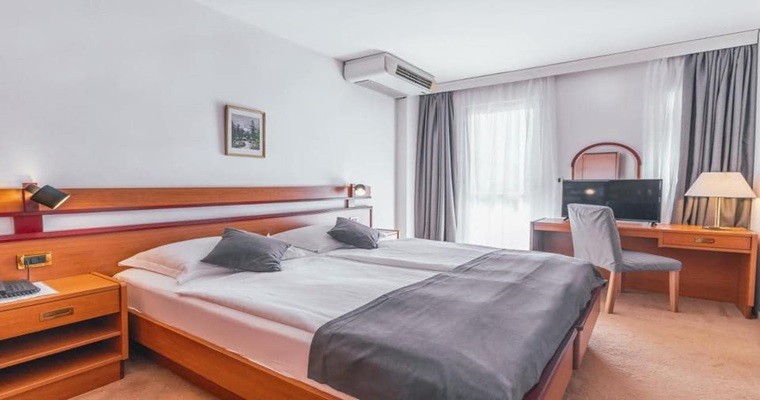 HOTEL HORIZONT 4* BAŠKA VODA 5