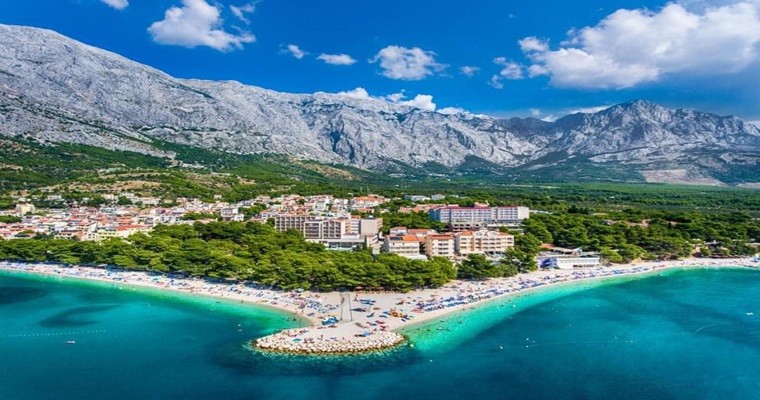 HOTEL HORIZONT 4* BAŠKA VODA 1